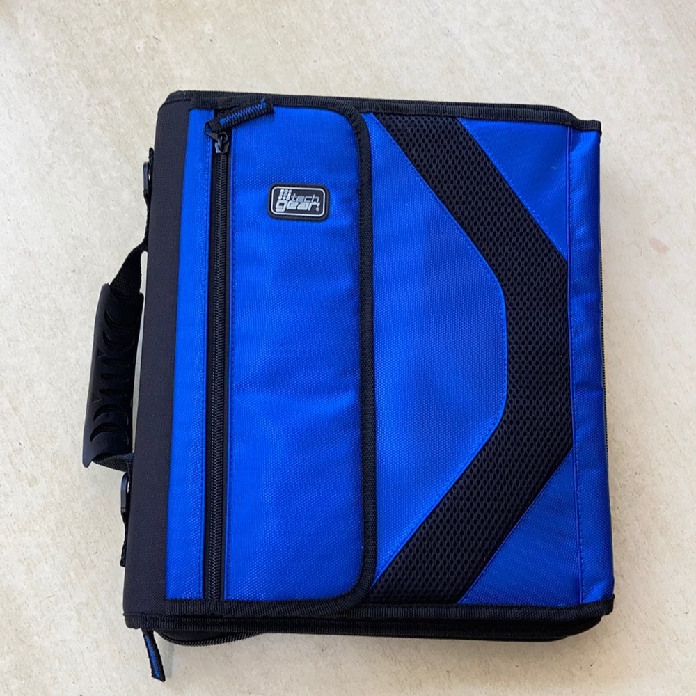 Tech Gear Binder